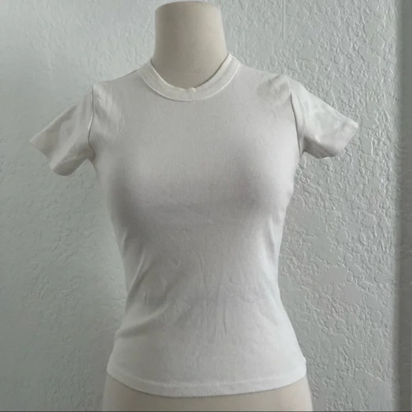 Brandy Melville Hailie Tee Shirt White Cotton - Picture 6 of 8